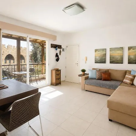Eye 360 Hotel, Lighthouse & Sea View * Paphos