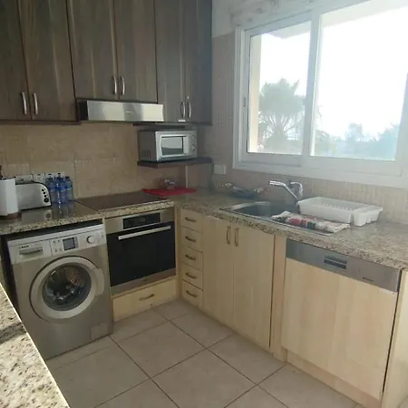 Eye 360 Hotel, Lighthouse & Sea View Apartmán