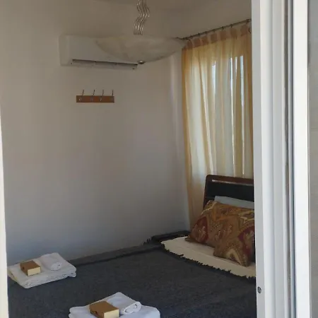 Eye 360 Hotel, Lighthouse & Sea View Διαμέρισμα Πάφος