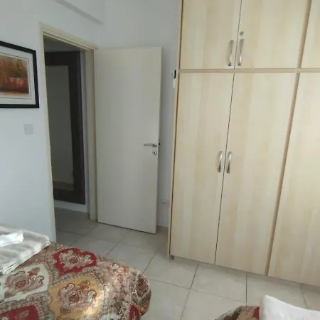 Eye 360 Hotel, Lighthouse & Sea View